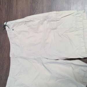 Colombia Men's Size 38x10 Tan Hiking Shorts